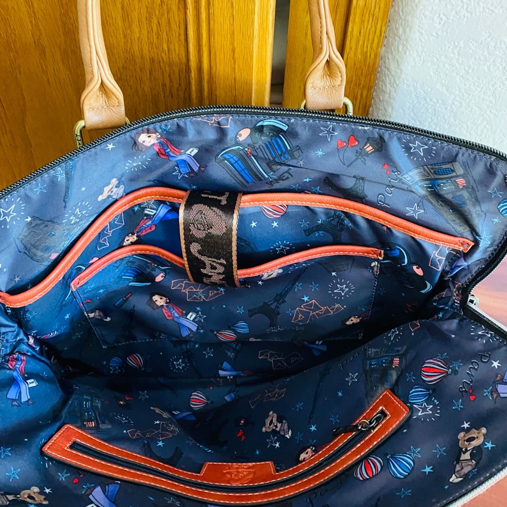 Janet Bear. Black and Gray Paris Themed Laptop Bag - Picture 5 of 6